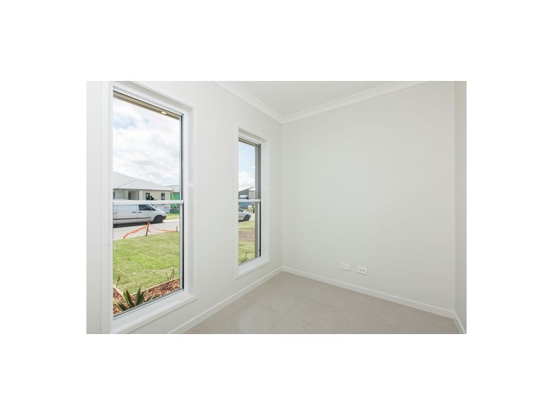 1091 McArthur Parade, Caloundra West QLD 4551