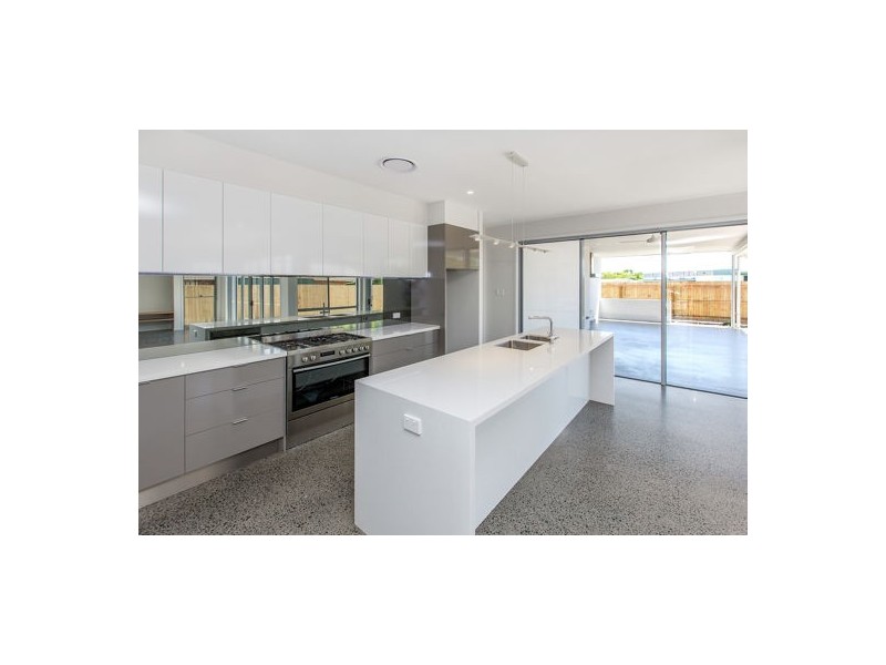 1150 McArthur Parade, Caloundra West QLD 4551