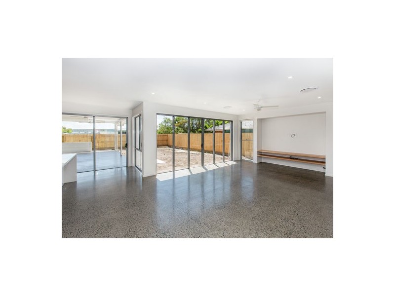 1150 McArthur Parade, Caloundra West QLD 4551