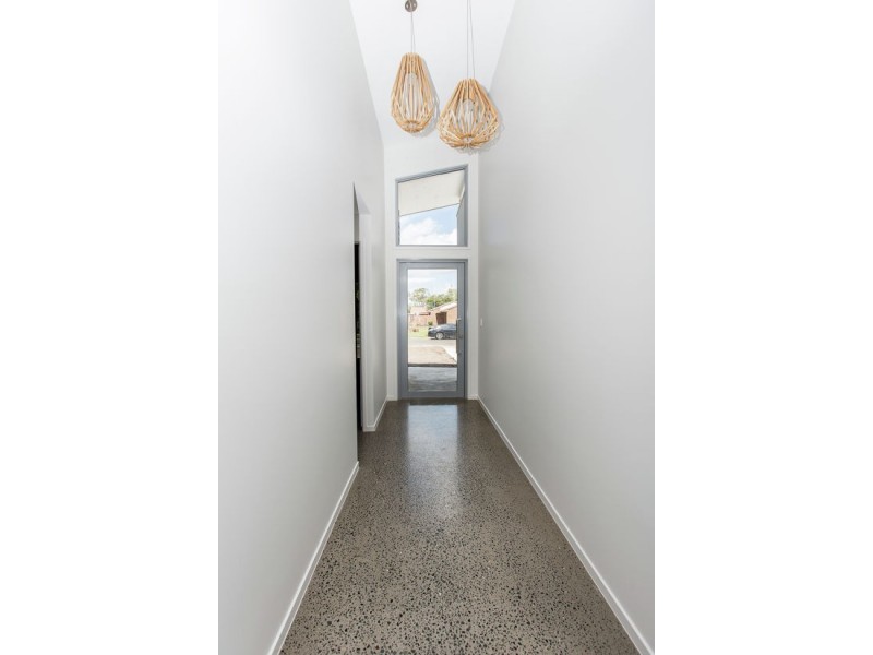 1095 Meredith Crescent, Caloundra West QLD 4551