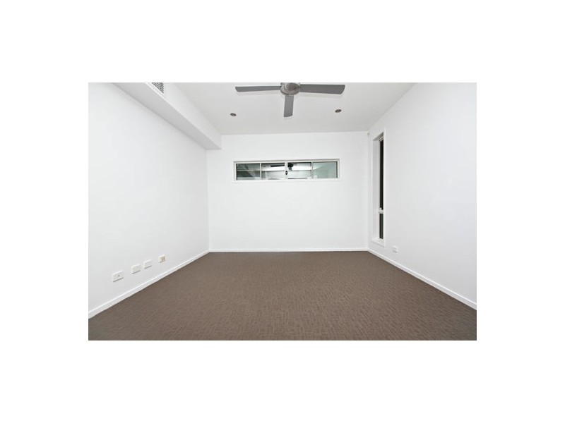 621 Marybell Street, Bells Creek QLD 4551