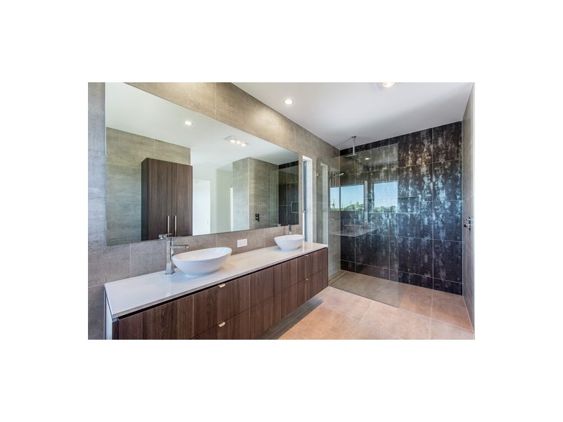 670 New Street Riverbank Estate, Caboolture South QLD 4510