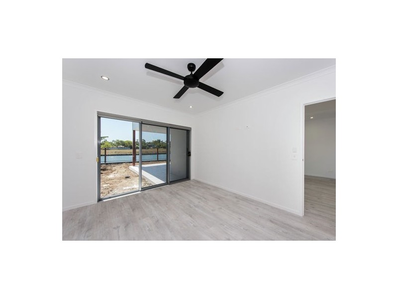 667 New Street Riverbank Estate, Caboolture South QLD 4510