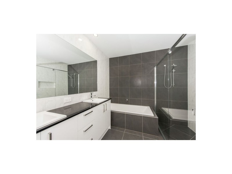 667 New Street Riverbank Estate, Caboolture South QLD 4510