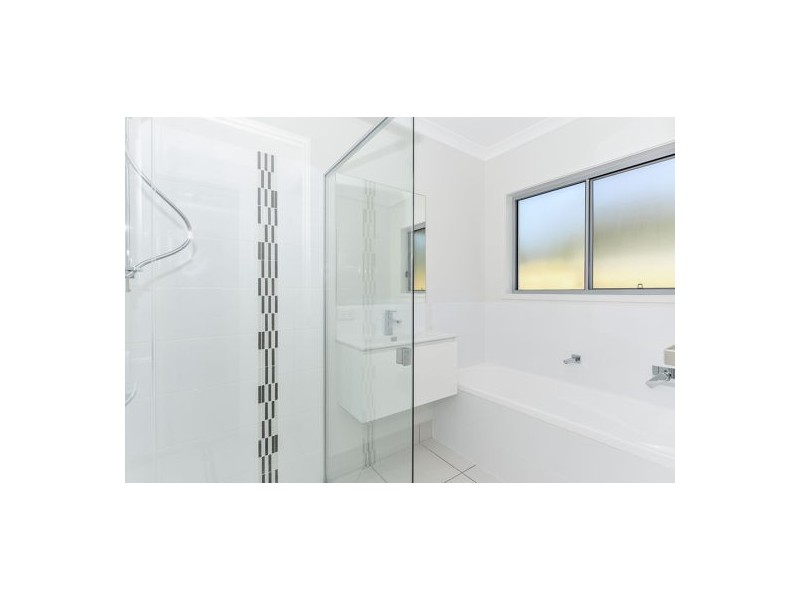 1036 Wishart Crescent, Caloundra West QLD 4551