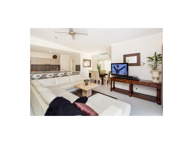 73 Pine Street GREENWOOD GROVE, Cooroy QLD 4563