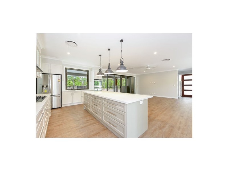 46 Straker Dr GREENWOOD GROVE, Cooroy QLD 4563