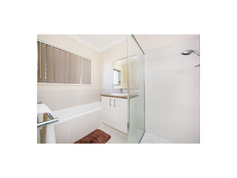 52 Wheeldon Crt Greenwood Grove, Cooroy QLD 4563