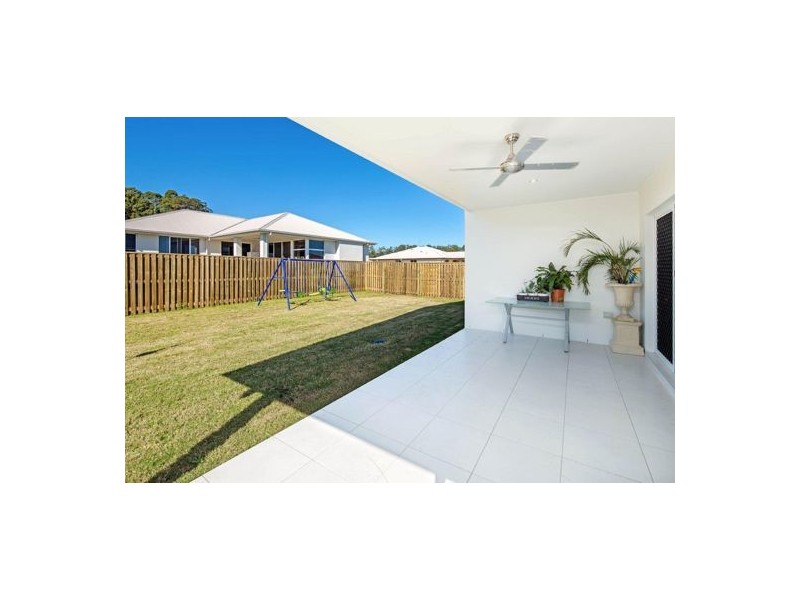 52 Wheeldon Crt Greenwood Grove, Cooroy QLD 4563