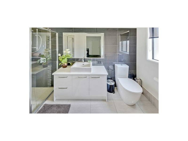 891 Clouston Street, Bells Creek QLD 4551