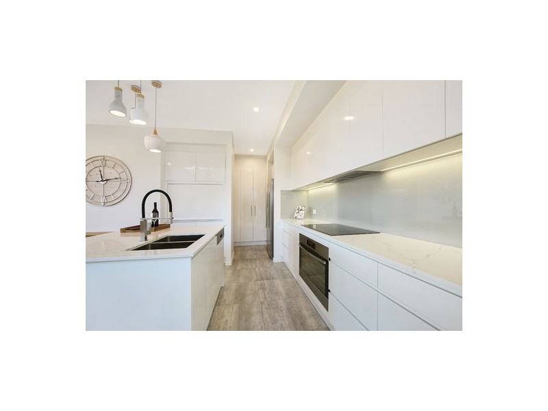 883 Wood Cres AURA, Bells Creek QLD 4551