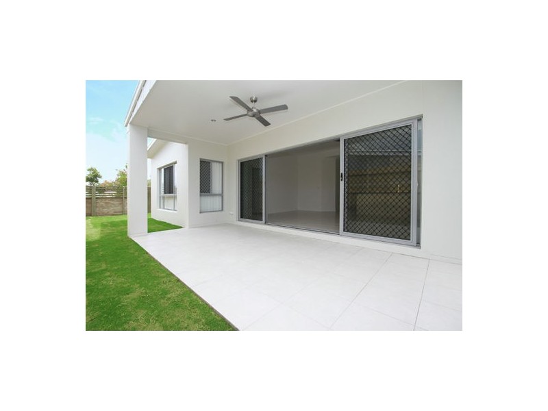 730 Wood Crescent, Bells Creek QLD 4551