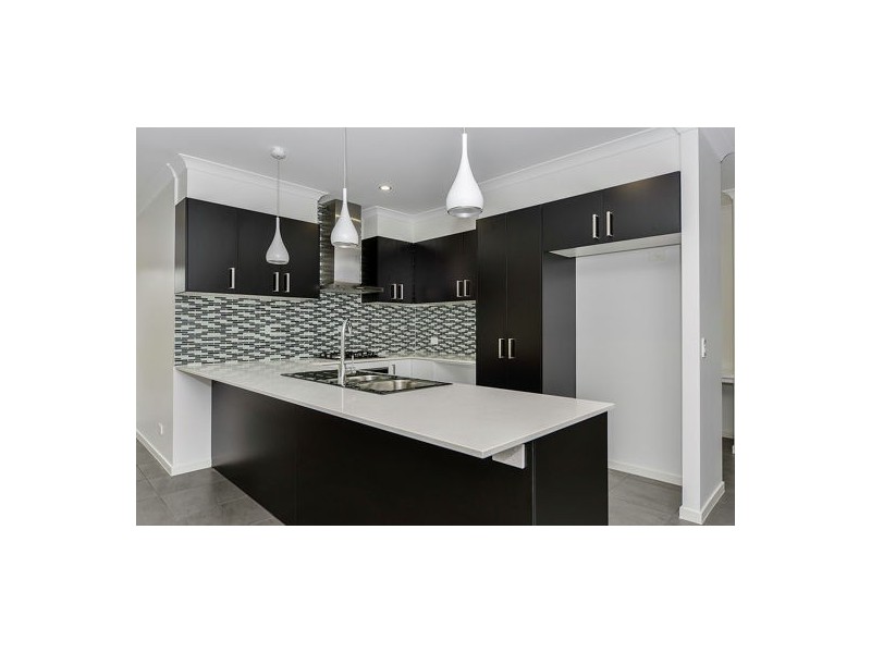 43 Fryar Court, Landsborough QLD 4550