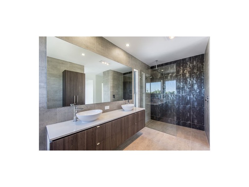 574 Aquila Circuit, Banksia Beach QLD 4507