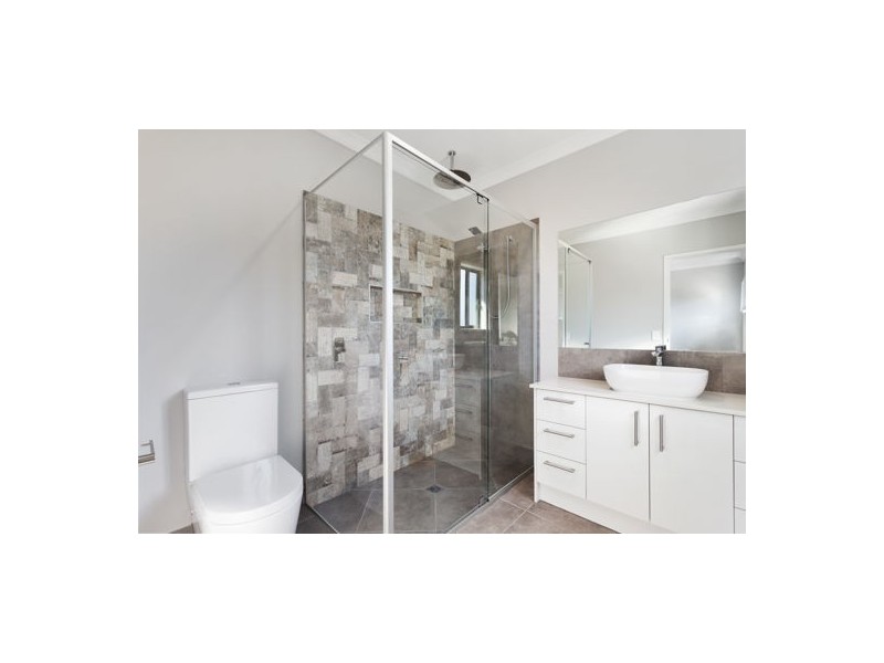 1234 Birchgrove Circuit, Bells Creek QLD 4551