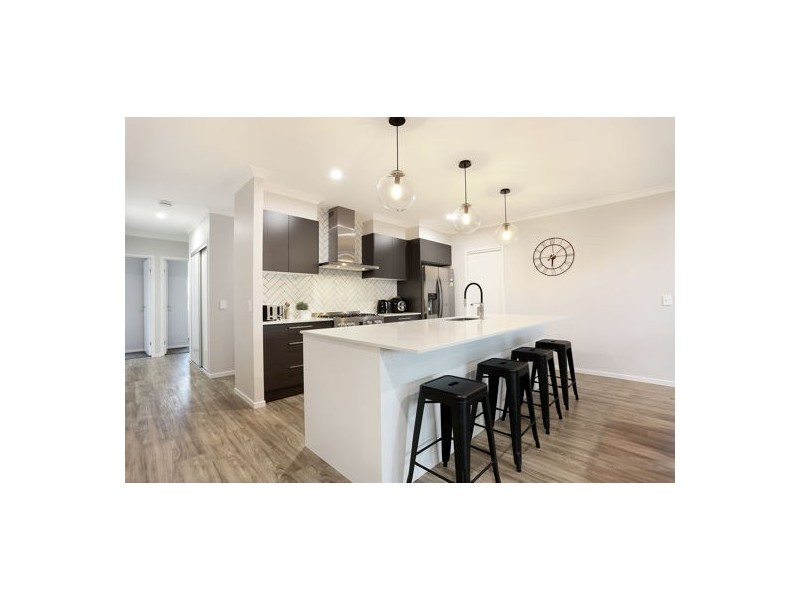 952 Nixon Lane, Bells Creek QLD 4551