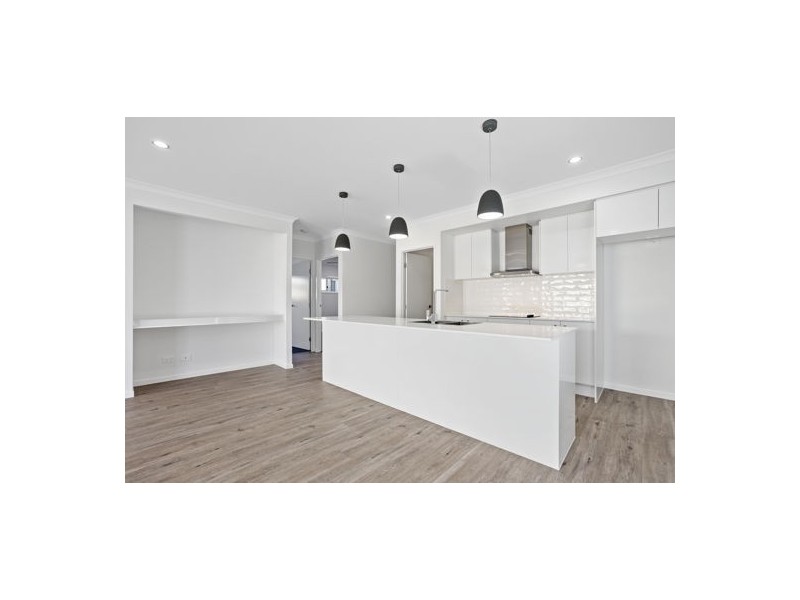 Glass House Mountains QLD 4518