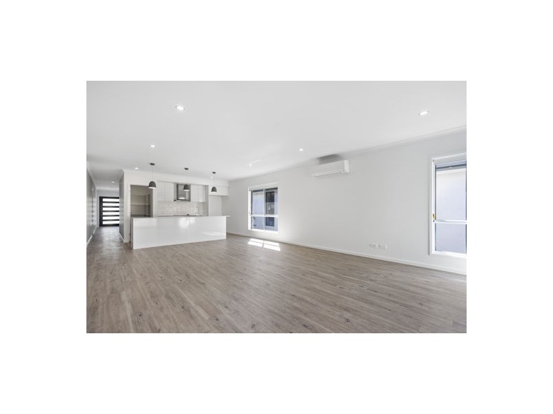 Glass House Mountains QLD 4518