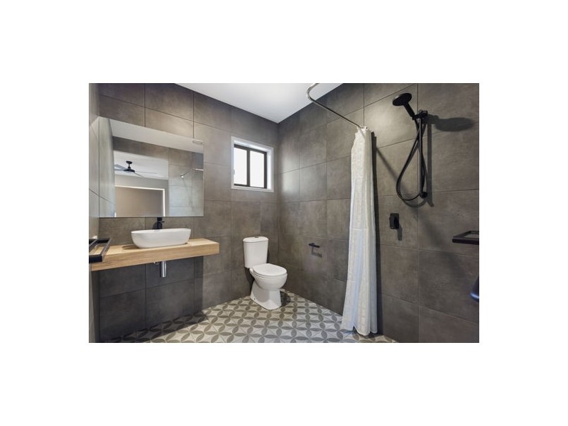 Glass House Mountains QLD 4518