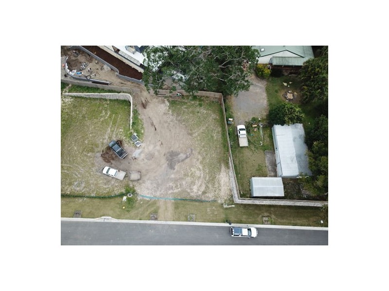 17 Holland Street, Landsborough QLD 4550