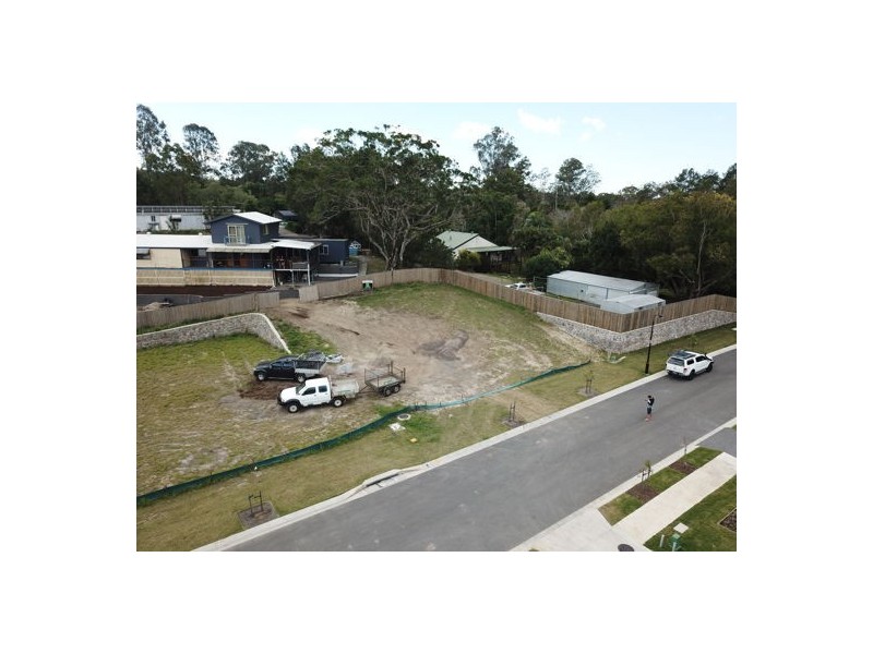 17 Holland Street, Landsborough QLD 4550