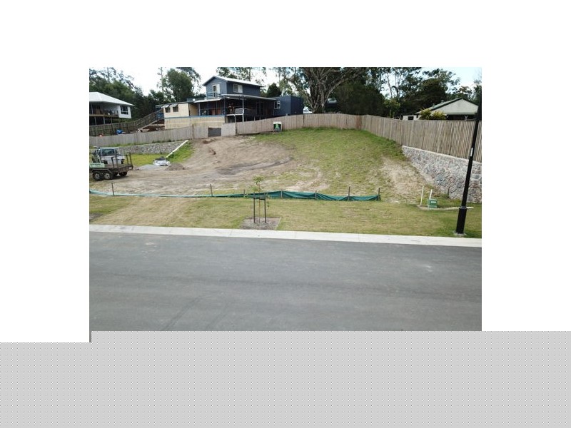 17 Holland Street, Landsborough QLD 4550