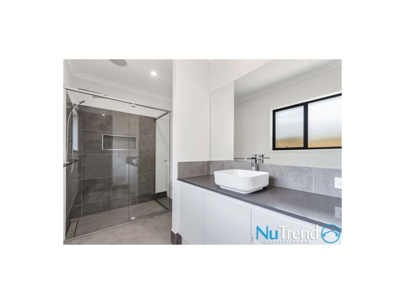 Lot 550 Brookhaven Boulevard, Bahrs Scrub QLD 4207