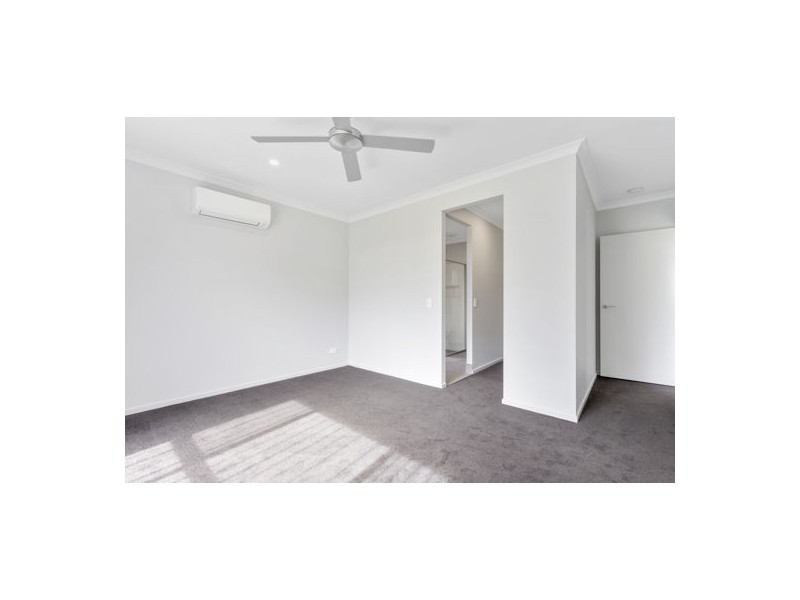 Lot 547 Brookhaven Boulevard, Bahrs Scrub QLD 4207