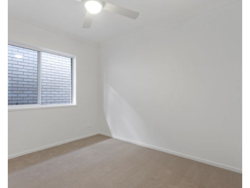 Lot 115 Excalibur Crescent, Southside QLD 4570