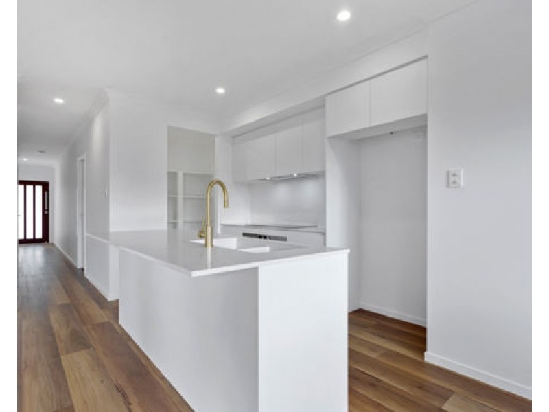 Lot 115 Excalibur Crescent, Southside QLD 4570