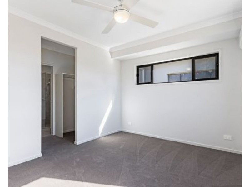 77 Jubilant Way, Palmview QLD 4553