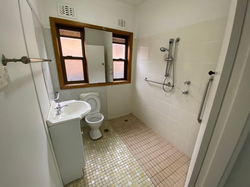 34 Waitara Parade, Hurstville Grove NSW 2220