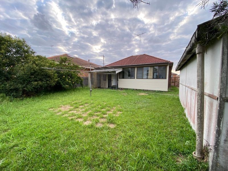 34 Waitara Parade, Hurstville Grove NSW 2220