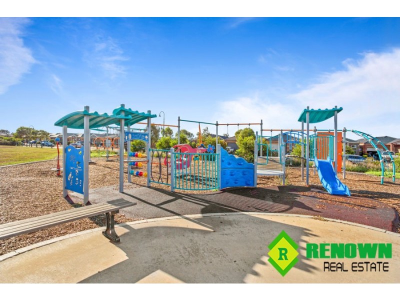 71 TURPENTINE ROAD, Brookfield VIC 3338