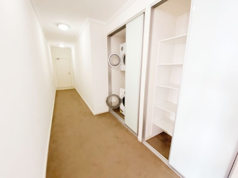 804/3-5 Weston St, Rosehill NSW 2142