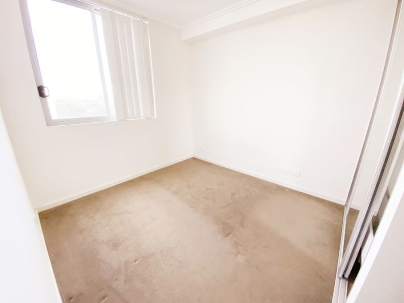 804/3-5 Weston St, Rosehill NSW 2142