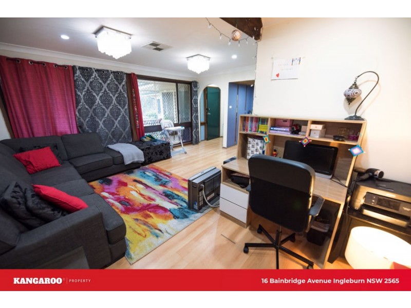 16 Bainbridge Avenue, Ingleburn NSW 2565