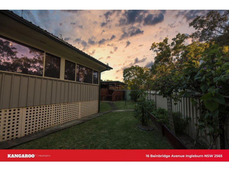 16 Bainbridge Avenue, Ingleburn NSW 2565
