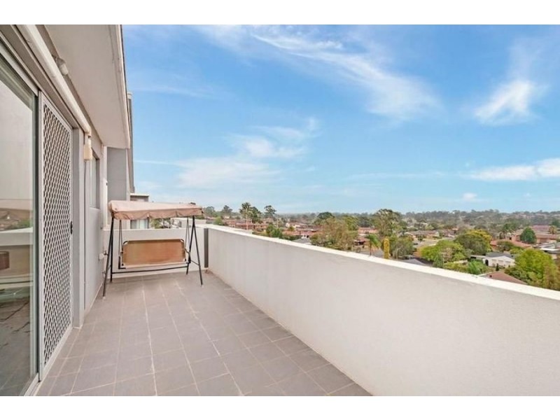 401/8D Myrtle Street, Prospect NSW 2148