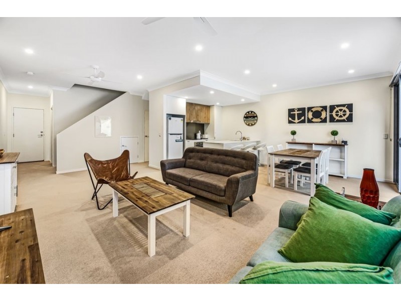 31/3400 Panorama Drive, Carrara QLD 4211