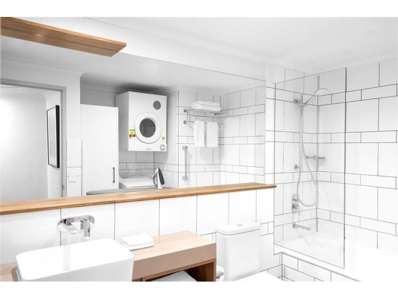 1305 333 Exhibition St, Melbourne VIC 3000