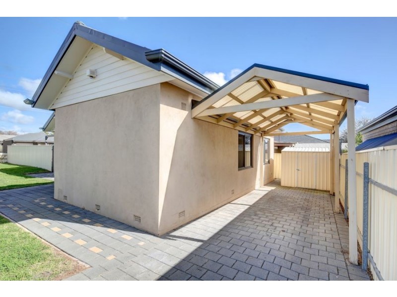 52 Ormond Avenue, Clearview SA 5085
