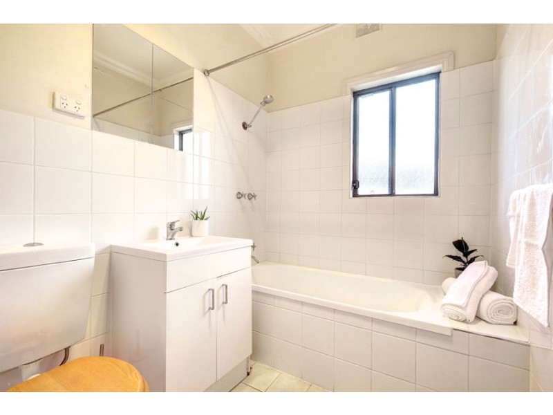 52 Ormond Avenue, Clearview SA 5085