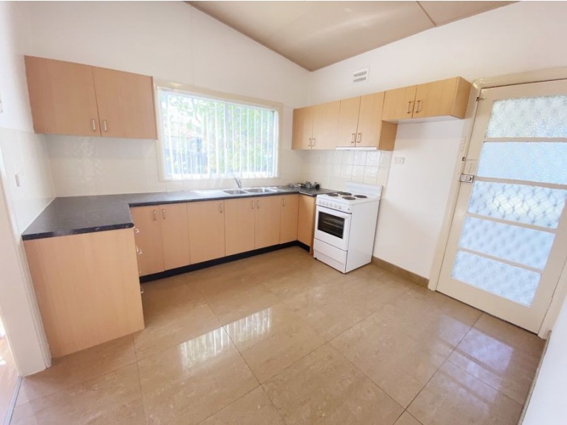 108 Railway Pde, Mortdale NSW 2223