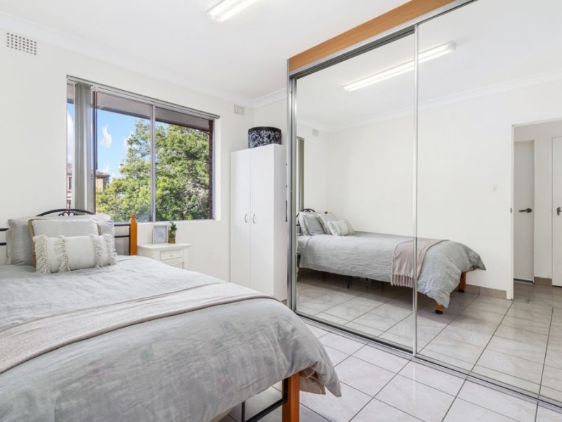 9 31-33 Fourth Avenue, Campsie NSW 2194