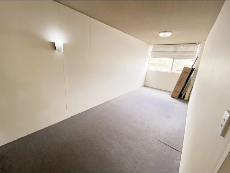 8/16 West Terrace, Bankstown NSW 2200