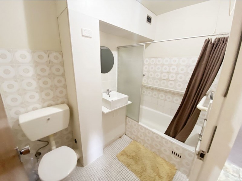 8/16 West Terrace, Bankstown NSW 2200