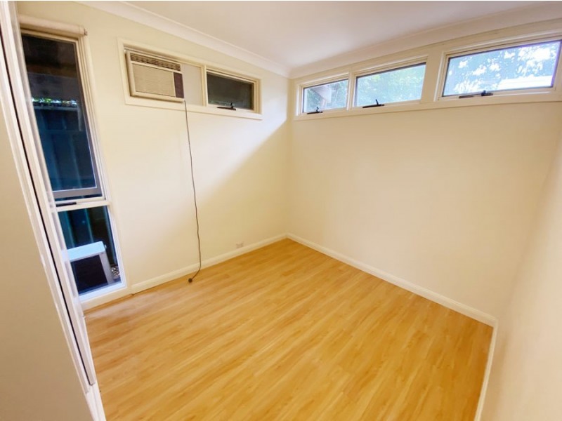 8 Alma St, Hurstville NSW 2220