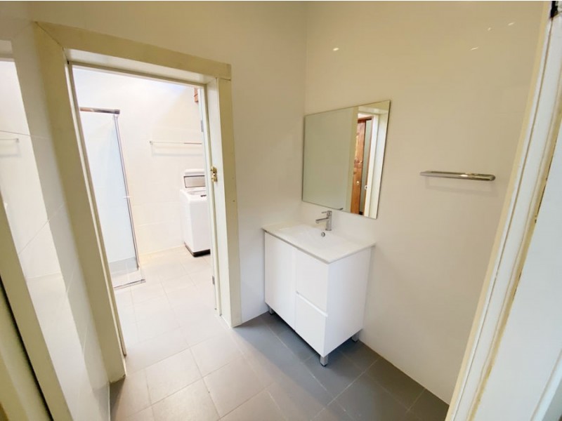 8 Alma St, Hurstville NSW 2220