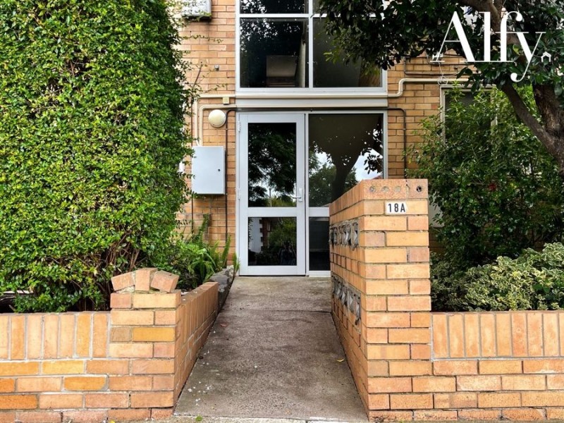 3/18A Bloomfield Road, Ascot Vale VIC 3032